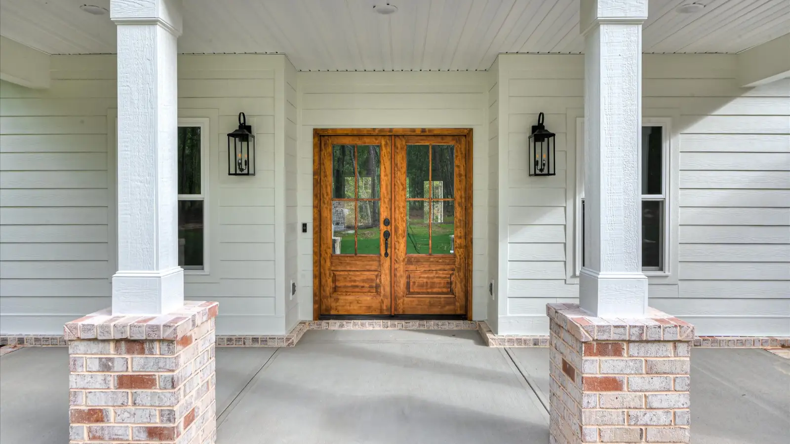 Cobbham Rd Front Door