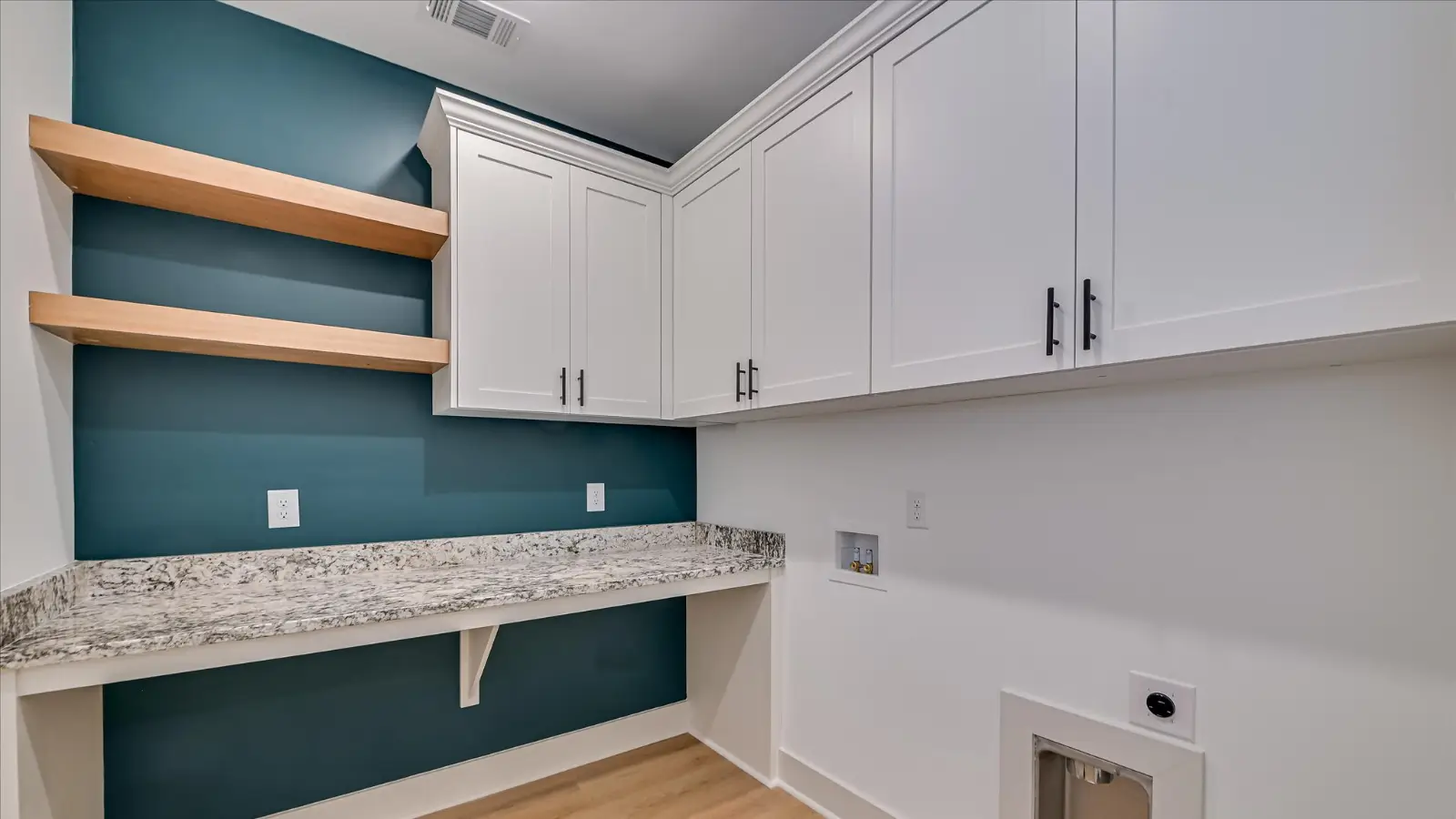 Cobbham Rd Laundry Room